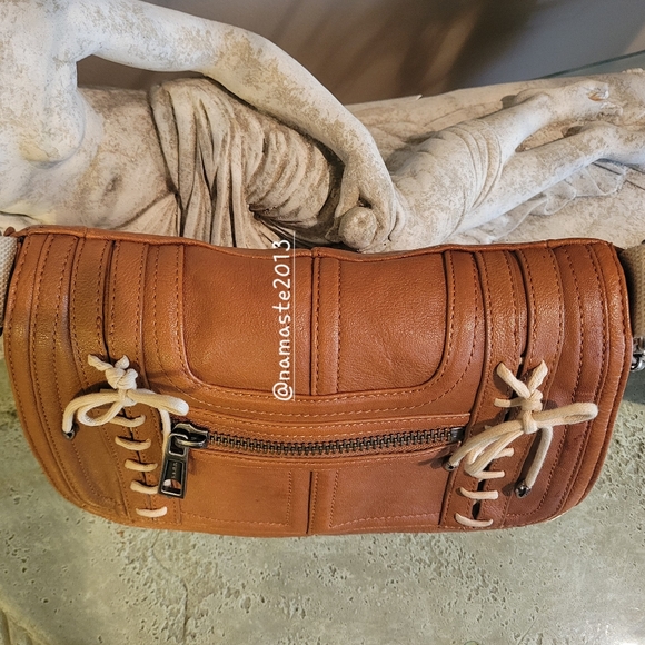 L.A.M.B. Gwen Stefani Leather Lace-Up Shoulder Bag Luxury Designer Celebrity #70 - Picture 2 of 16